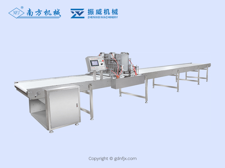 4脫盤(pán)注心機(jī).jpg